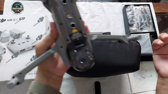 DJI AIR 2S UNBOXING | FLY MORE COMBO | DJI смотреть онлайн