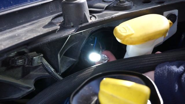 Philips X-tremeVision LED T10 parking lights installation смотреть онлайн