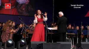 "Moscú de las cúpulas doradas". Daria Rubtsova canta. "Москва Златоглавая" поёт Дарья Рубцова.