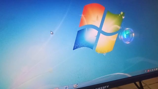 MONITOR LED QWERTY 19 INCH HDMI + VGA смотреть онлайн