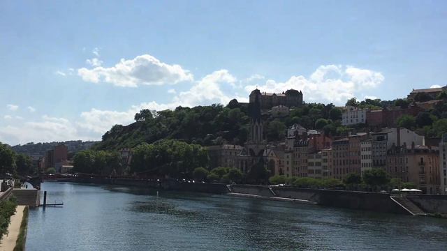 リヨン散歩/街の風景を眺めて心を癒す。 смотреть онлайн