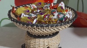 Вазочка на ножки совмещаю обычное плетение с корневым из бумажной лозы 2 часть