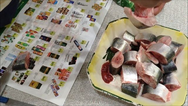 Жарим дунайку (дунайскую селедку) смотреть онлайн