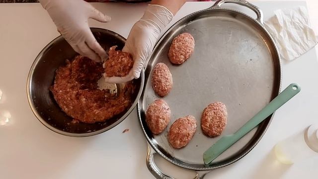 КАРАНТИНные будни/ Котлеты по-Домашнему, по-Деревенски из свинины смотреть онлайн