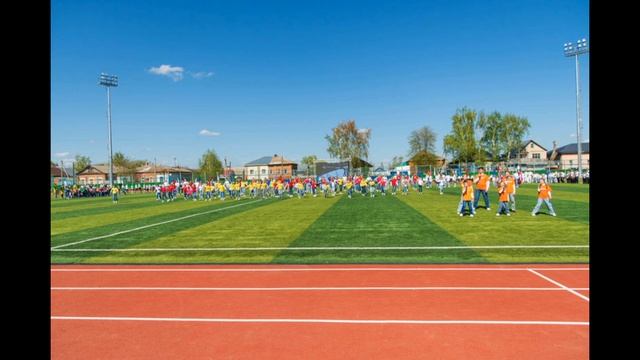 Не прошло и года На стадионе Старт не работает женский туалет смотреть онлайн