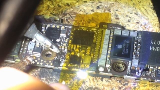 Iphone 5s 5c разряжается не заряжается не держит заряд замена контролера not charging u2 ic tristar смотреть онлайн