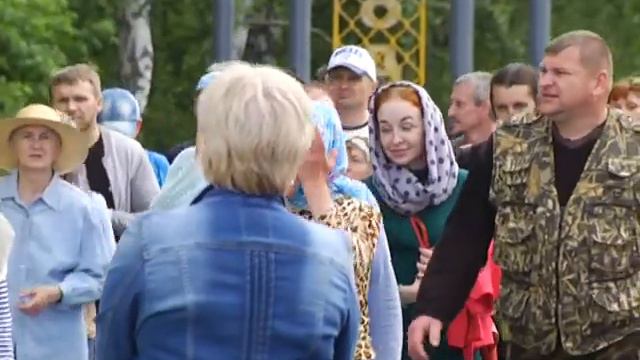 В Курской области прошел крестный ход с иконой Божией Матери Знамение Курская Коренная смотреть онлайн