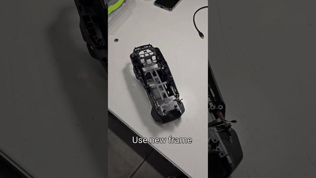 Mavic 3T repair 🛠️: replace middle frame. #dji #dronerepair #interesting #viral #mavic #drone смотреть онлайн