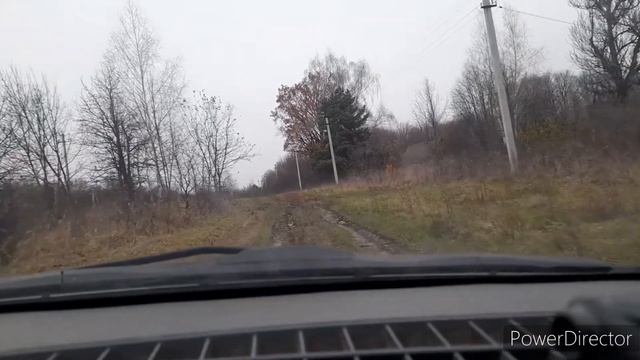 Жизнь здесь замерла|Лесная деревня на берегу пруда готовится к зимней спячке|Вокруг ни души смотреть онлайн