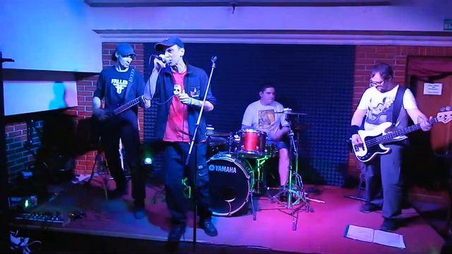 Страна Идиотов "Чёрное прекрасное" смотреть онлайн