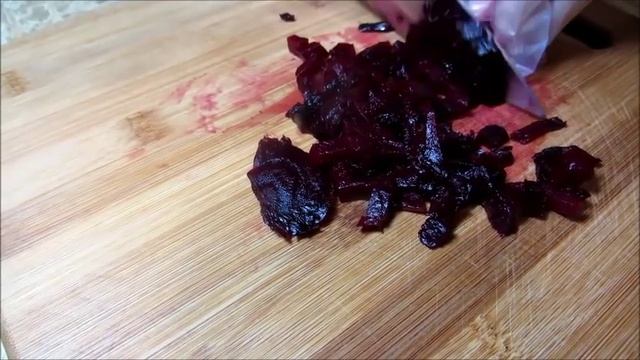 ПРАЗДНИЧНЫЕ САЛАТЫ 2018. ВКУСНЕЙШИЙ САЛАТ ИЗ ЧЕРНОСЛИВА И СВЕКЛЫ. ПРОСТОЙ НОВОГОДНИЙ РЕЦЕПТ смотреть онлайн