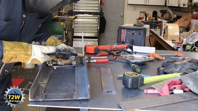 T2W Garage: Custom Welding Table Build (Short Version) смотреть онлайн