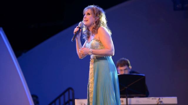 Jodi Benson Sings Part of Your World смотреть онлайн