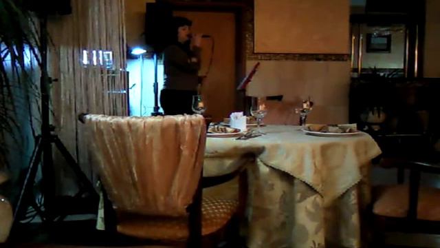 Оля в поет ресторане