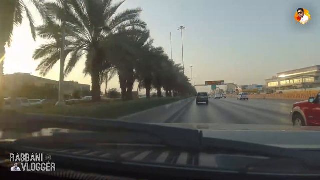 Saudi Arabia Driver Life Kaisi Hoti Hai 😲 | Rabbani Vlogger смотреть онлайн