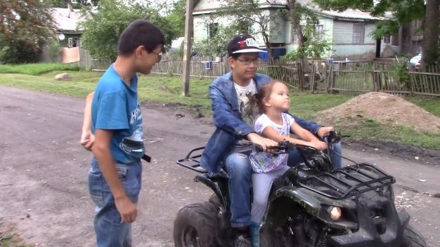 катаемся на квадроцикле смотреть онлайн