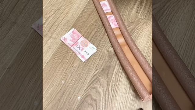 Гаджет для дома Лайфхаки для двери как спрятать деньги #shorts смотреть онлайн