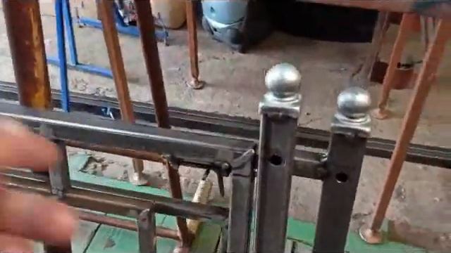 Ритуальная оградка и 3D крест из проф трубы смотреть онлайн