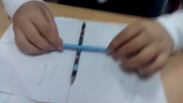 Вызываем Чарли Чарли в школе (Чарли сказал что я Чрали?????) смотреть онлайн