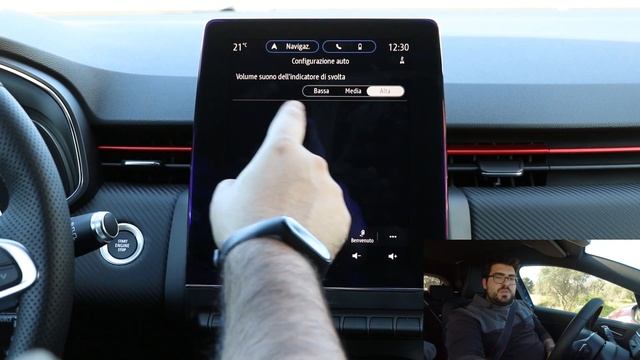 Renault Clio 2020: Sistema Infotainment Easy Link (ENG SUBS) смотреть онлайн