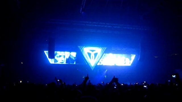 Markus Schulz ending with Solarcoaster + Transmix @TRASMISSION 10TH EDITION смотреть онлайн