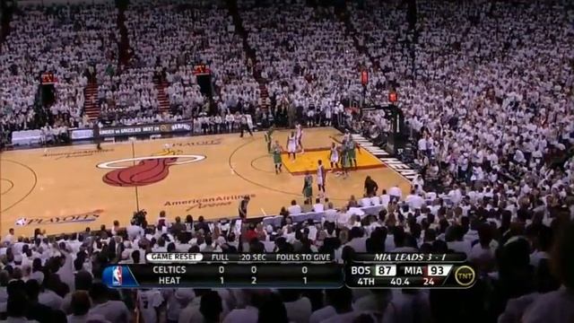 Вот как болельщики должны болеть за свою команду! смотреть онлайн