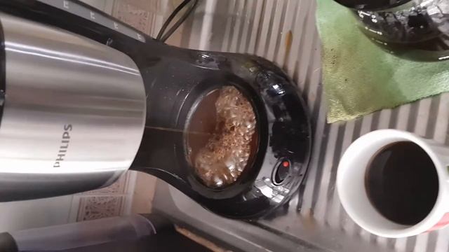 Cafeteira Philips 7462/20 - Falta de Qualidade смотреть онлайн