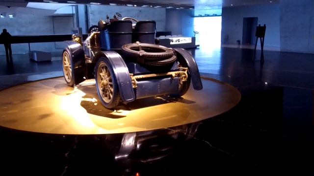 Mercedes Simplex aus dem Jahr 1902 смотреть онлайн