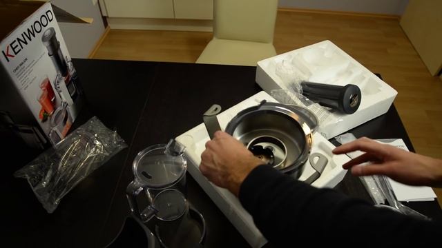 Kenwood Cooking Chef Entsafter AT641 - Unboxing