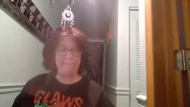 Live FREE Tarot reading only taking people that did not read free list is closed closed смотреть онлайн