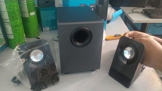 LOS MEJORES PARLANTES CALIDAD PRECIO 2019? (Logitech Z211) смотреть онлайн