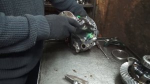 Крузак 105 . Ремонт переднего редуктора ! Советую посмотреть .