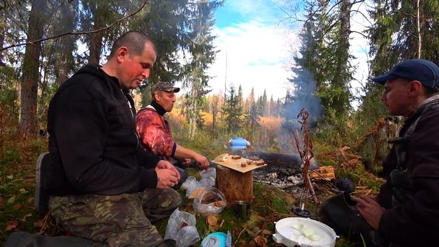 Сплав по таёжной речке. Добрались до соседней избы. Рыбалка на хариуса. Тайга. 3 Часть. смотреть онлайн