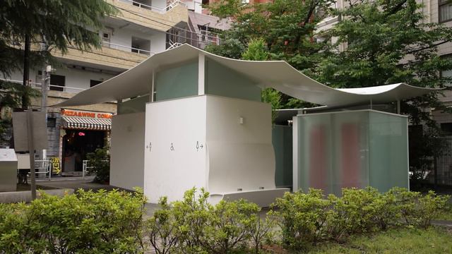 Why Japan’s Public Toilets are Amazing смотреть онлайн