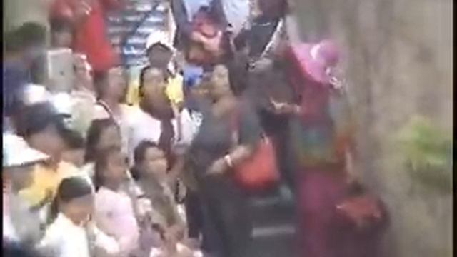 Bali's Garuda Vishnu Cultural Park смотреть онлайн