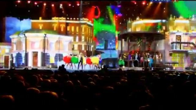 Этот танец у Пугачёвой....flv смотреть онлайн