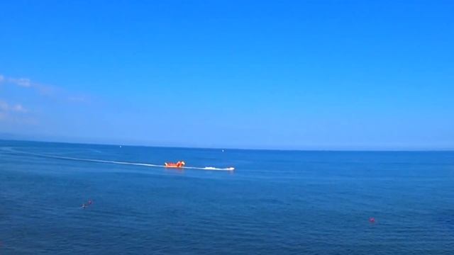 Профессорский Уголок после ливня Что происходит на пляже Прогулка в море Цены на фрукты Рыбалка смотреть онлайн