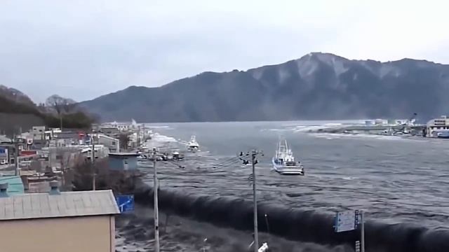 Уже скоро эти города-миллионники исчезнут с лица земли из-за глобального потепления и наводнения смотреть онлайн