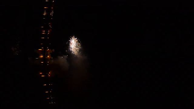 Островец 09 мая 2015 салют 70 лет Победы смотреть онлайн