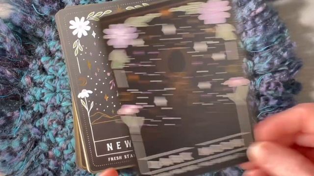 The Moon Witch Oracle смотреть онлайн