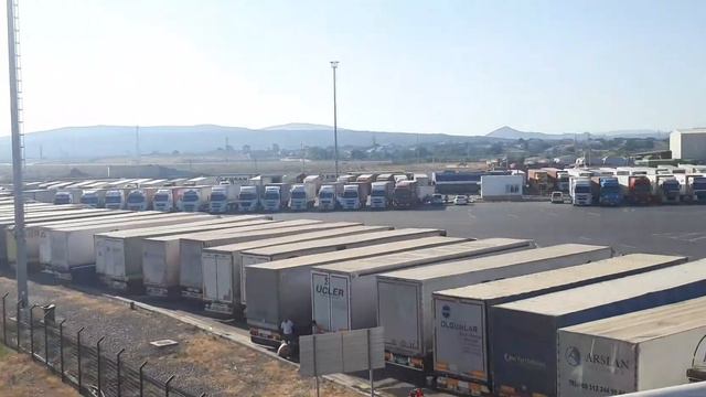 Это Порт катори который находится в Азербайджан Баку смотреть онлайн