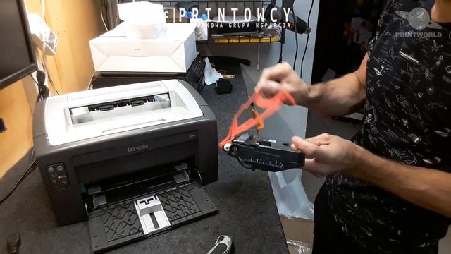 LEXMARK E120 ?️ Wymiana tonera смотреть онлайн