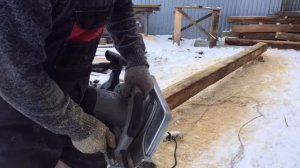 Распускаю брус 150/150,на доски.