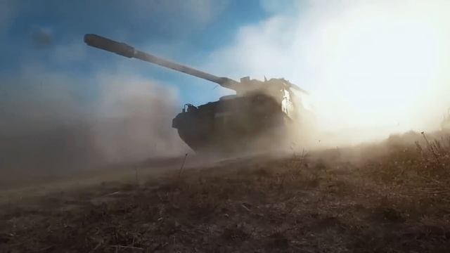 PzH 2000 - Le canon automoteur allemand смотреть онлайн