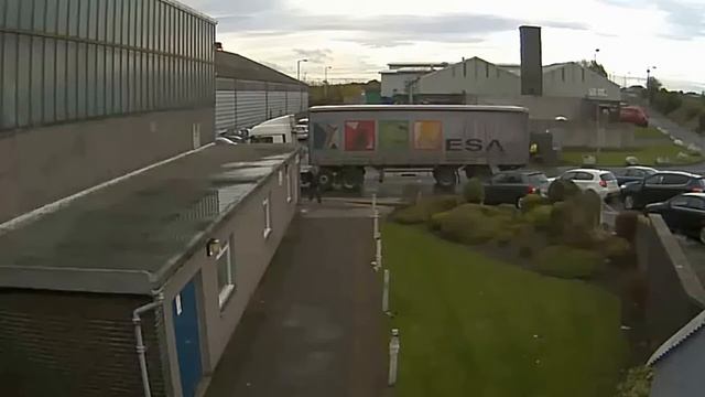 Sample video footage: Axis M3113-R IP camera смотреть онлайн