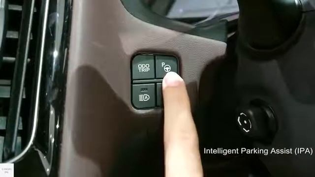 Toyota Crown 2020 Review