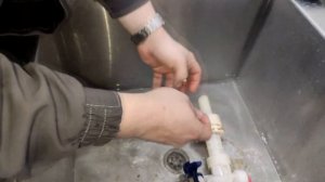 Инсталляция Grohe, как снять поплавок. Устранение подтекания.