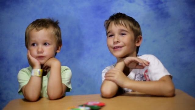 Кит Кат Челлендж. Угадываем вкус шоколада Кит Кат из Японии смотреть онлайн