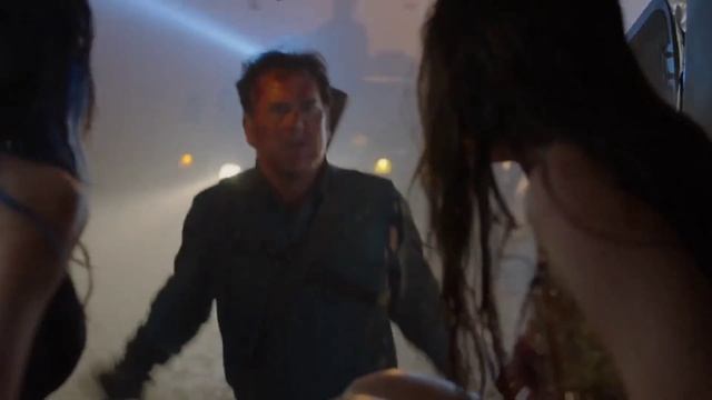 evil dead edit смотреть онлайн