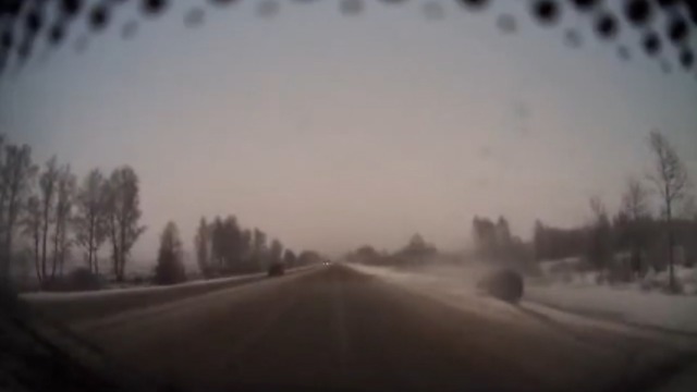 Авария на трассе смотреть онлайн